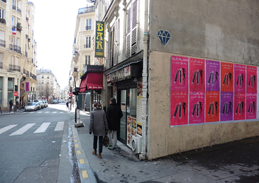 La Petite Robe Noir fait un retour... tenez vous prêt... tout en couleur!